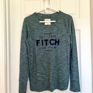 Abercrombie & Fitch Heather Green Long Sleeve Scoop-Neck Knit Top – Size M